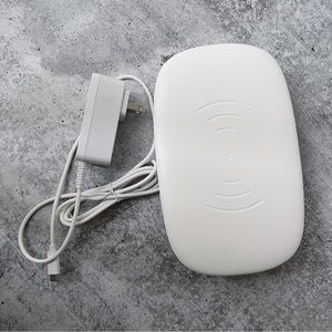 Mophie UV Sanitizer with Wireless Charging